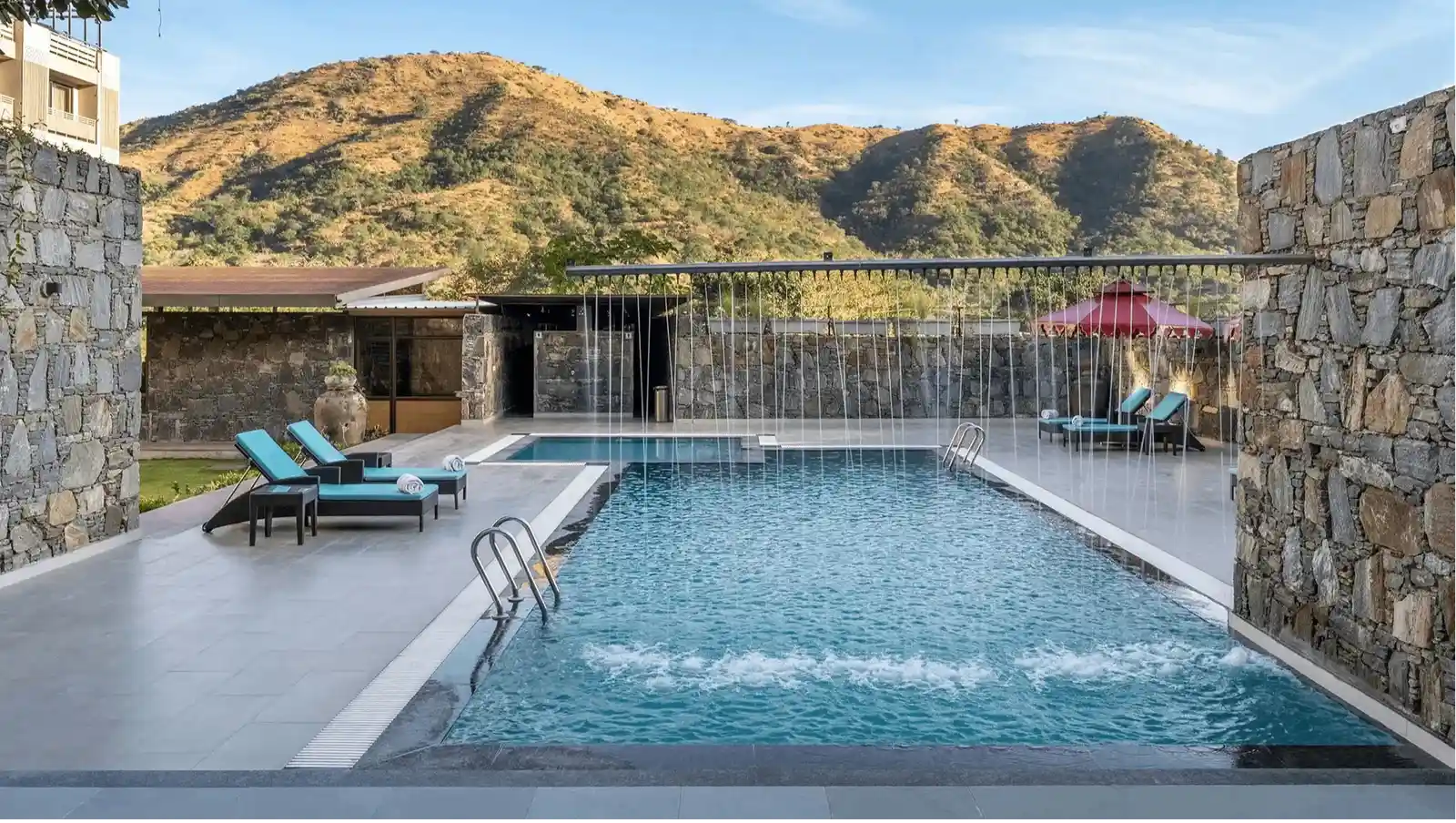 Chabchabiya - The Pool